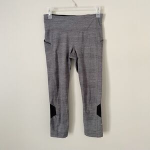 Lululemon Size 6 Gray Black Pace Rival Mid Rise Crop Cropped Leggings